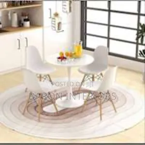 Round Dining Table With 4 Set of Dining Chairs