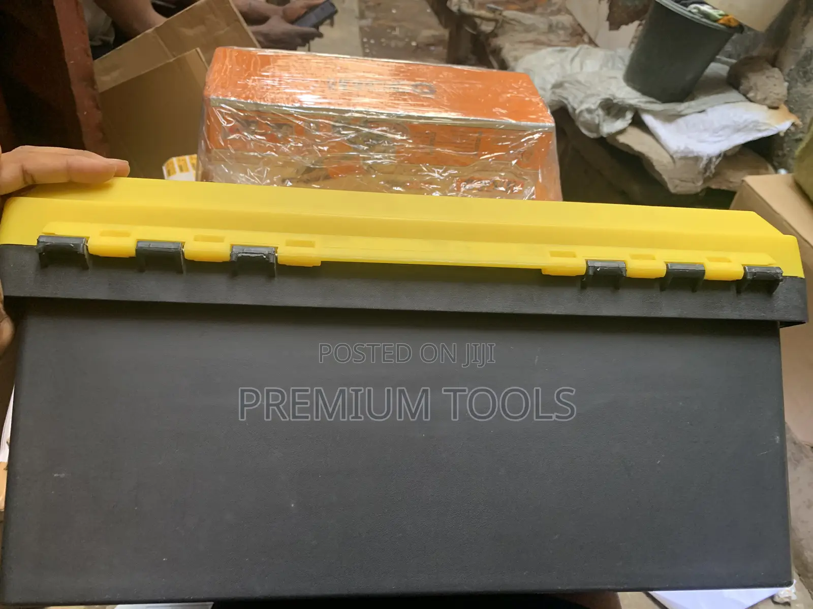 Empty 20 Inches Box for Tools