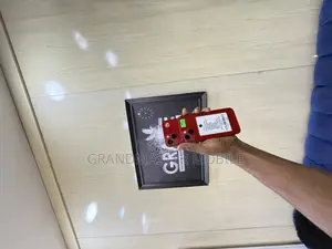 Apple iPhone 13 128 GB Red
