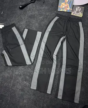 Armless and Flair Pant Combination