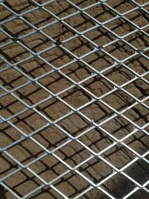 Expanded Metal Wires ( 1/2 × 1/2 × 8 Feets X 4 Feets)