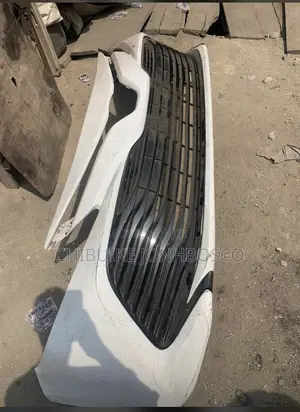 Complete Front Bumper Camry 2018 Le