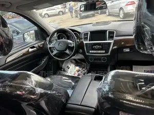 Mercedes-Benz M Class 2015 Gray