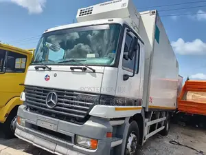 Mercedes Benz Actros 1831 Refrigerator Truck