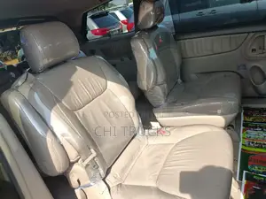 Toyota Sienna XLE Limited AWD 2006 Gold