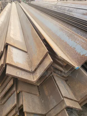 150x150x10mm Angle Iron