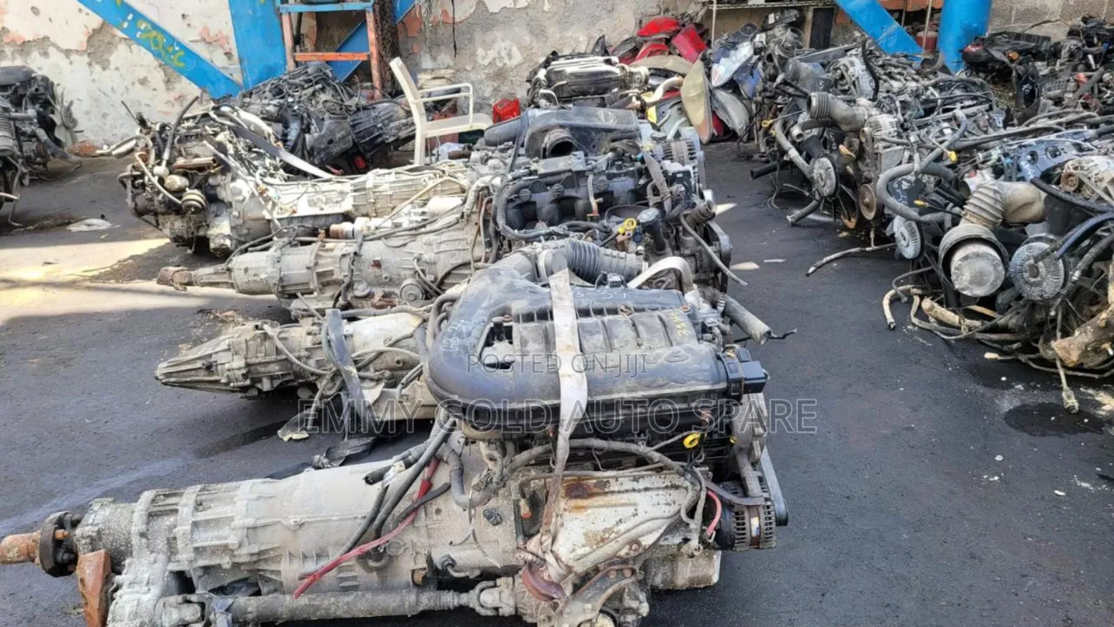 3.5 300c Engine Available