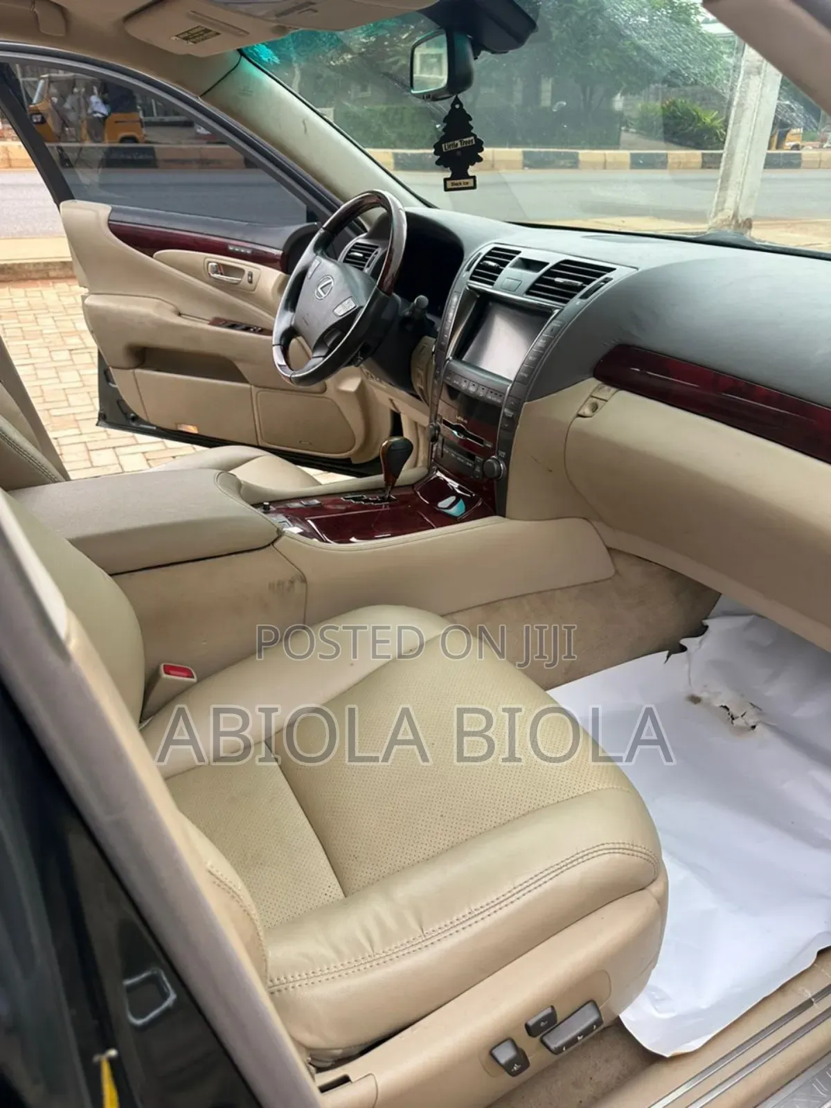 Lexus LS 460 2009 Green