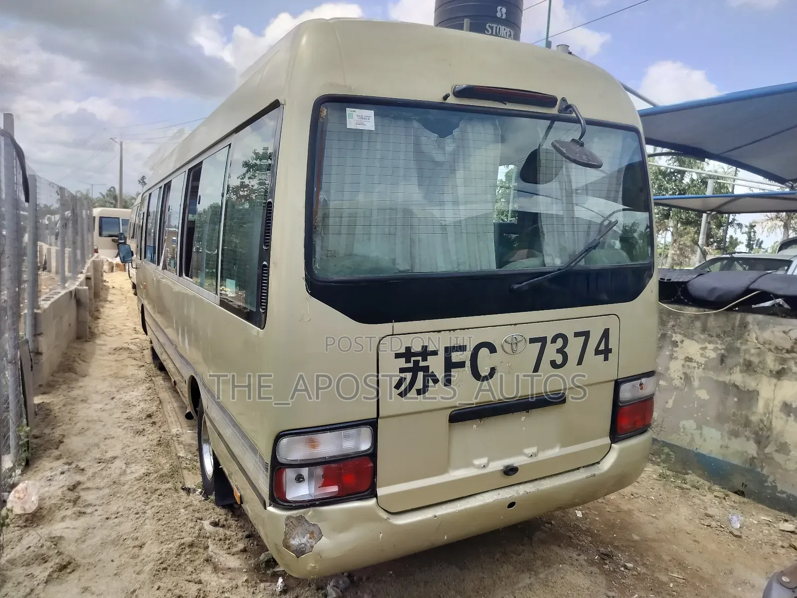 Toyota Coaster 2014 Gold
