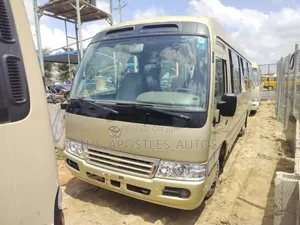 Toyota Coaster 2014 Gold