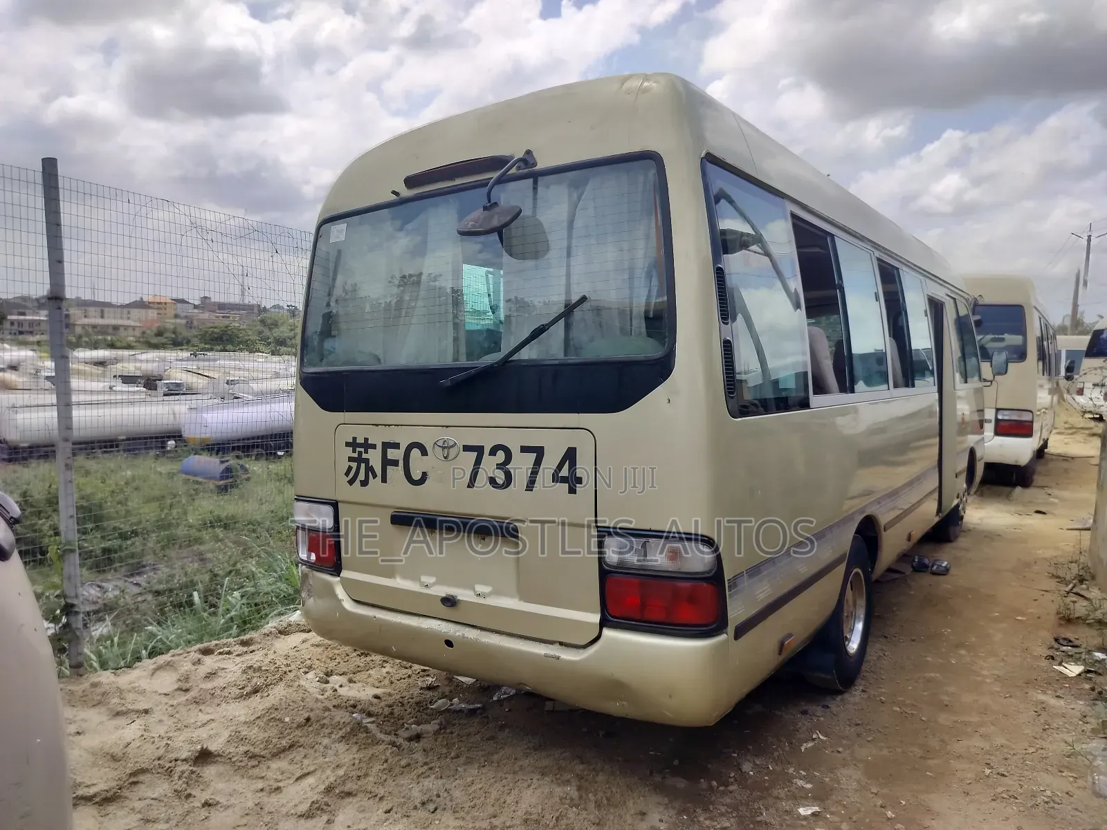 Toyota Coaster 2015 Gold