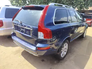 Volvo XC90 2013 Blue
