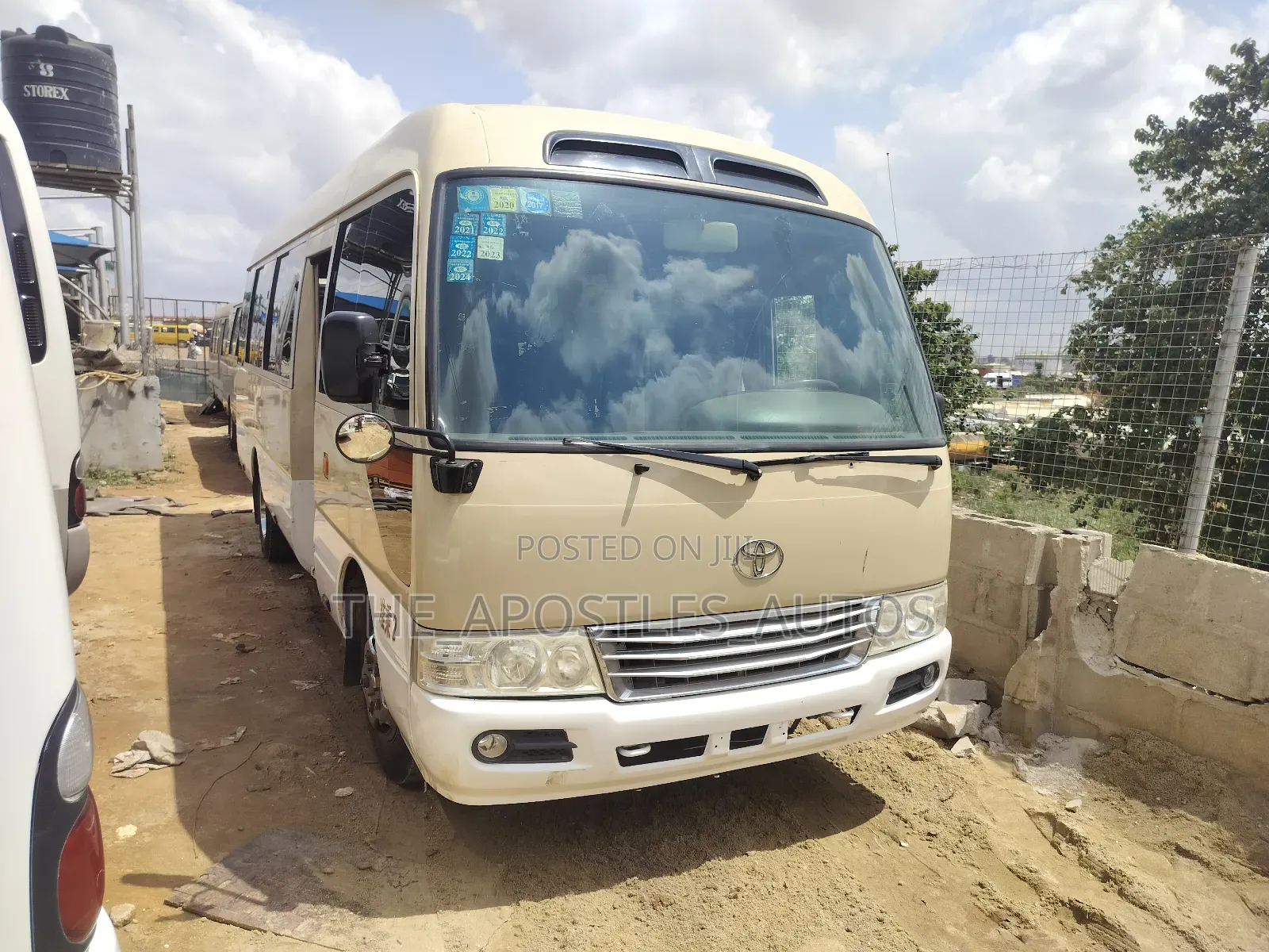 Toyota Coaster 2015 Gold