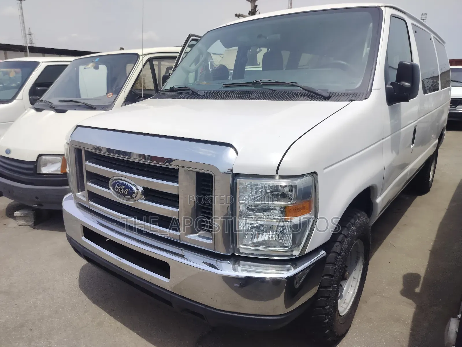 Ford E350 2013 White