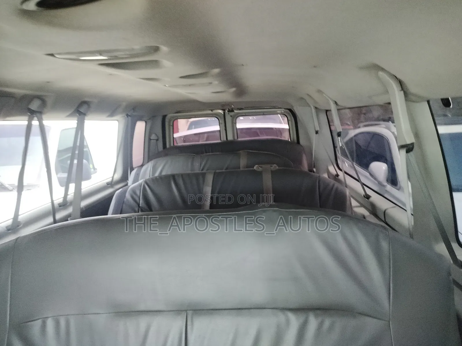 Ford E250 2006 Grey