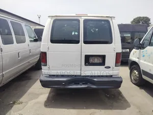 Ford E250 2005 White