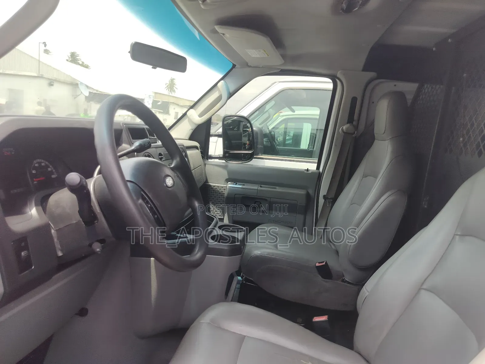 Ford E250 2010 White