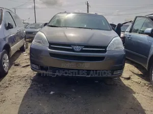 Toyota Sienna XLE Limited 2005 Gray