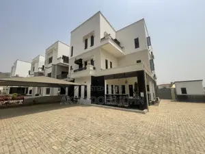 4bdrm Townhouse/Terrace in Katampe Extension for sale