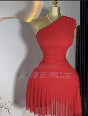 Sexy Luxury Dinner Gowns