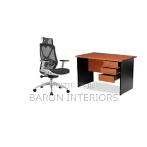 Ergonomic Swivel Mesh Chair With Office Desk