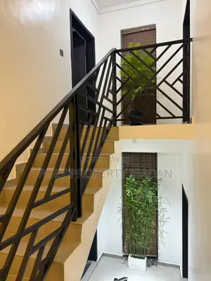 2bedroom Shortlet Apartment at Ringroad