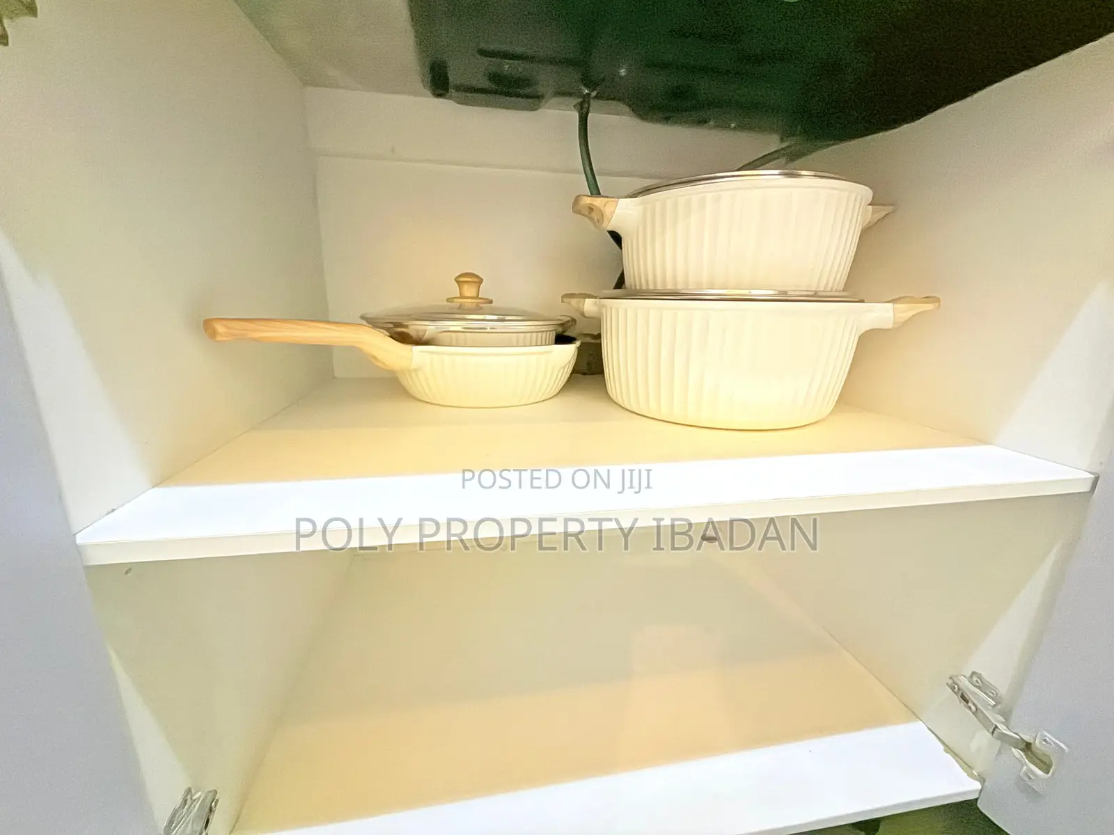2bedroom Shortlet Apartment at Ringroad