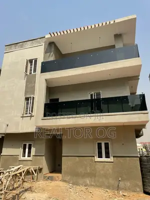 Photo - 5bdrm Duplex In Camillia Estate, Mabushi For Sale
