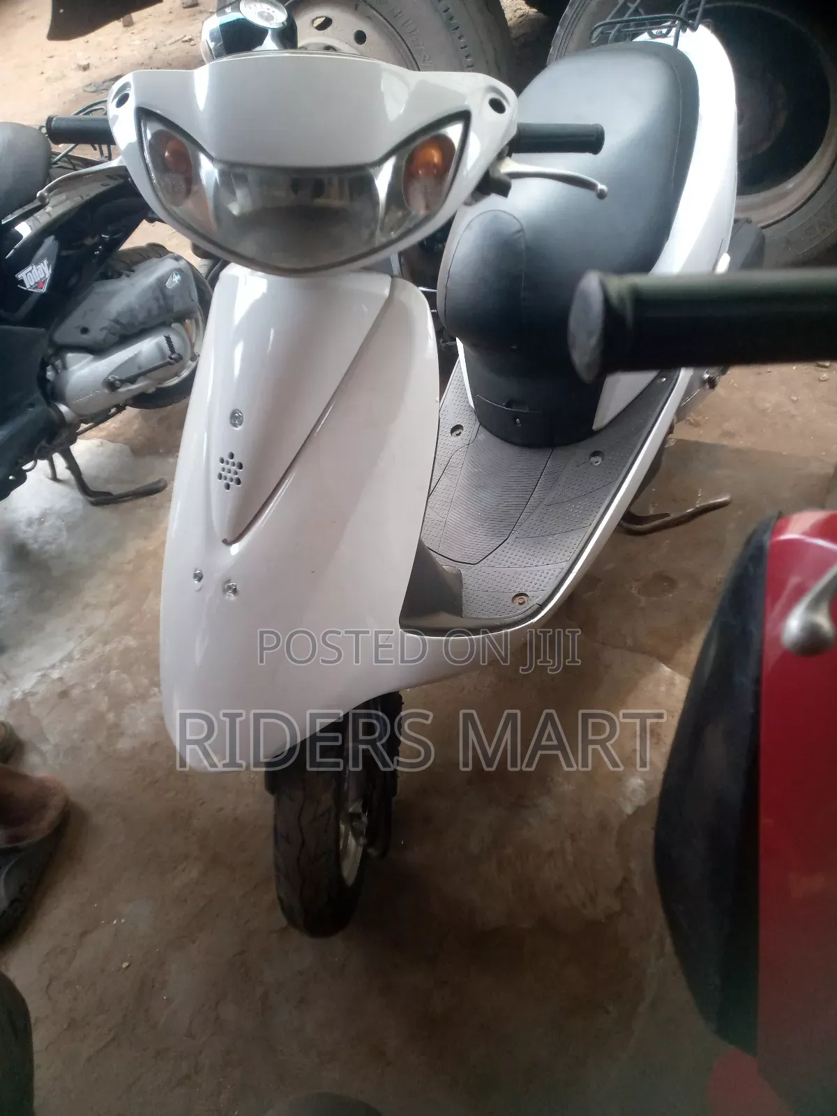 Honda Today 2019 Silver