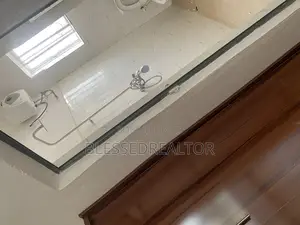 3bdrm Block of Flats in Naze Aba Road, Owerri for rent