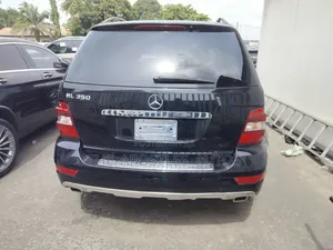 Mercedes-Benz M Class ML 350 4Matic 2011 Black