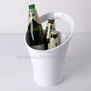 Customizable Quality Acrylic Wine Bucket