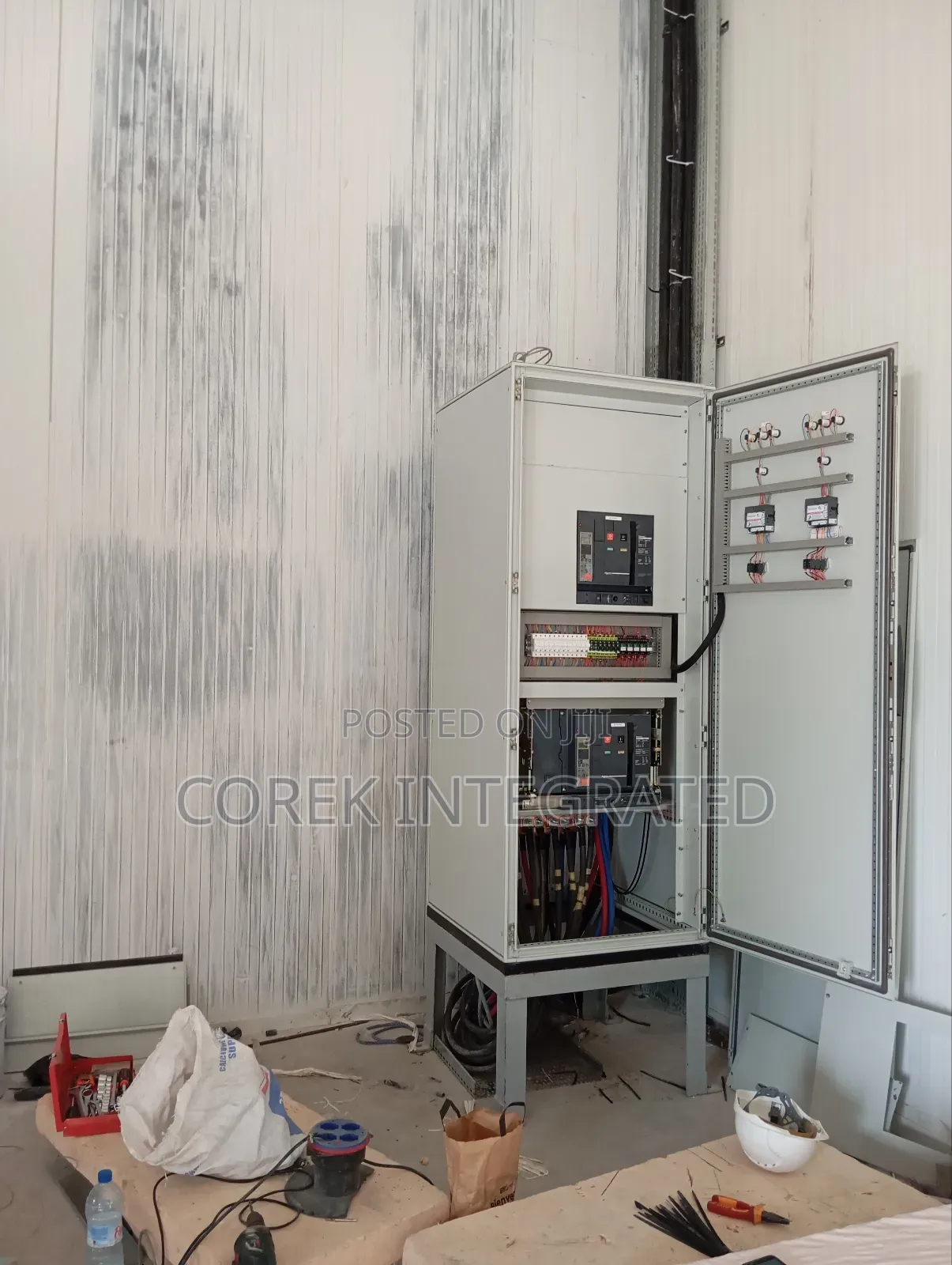 2500a Automatic Mains Failure