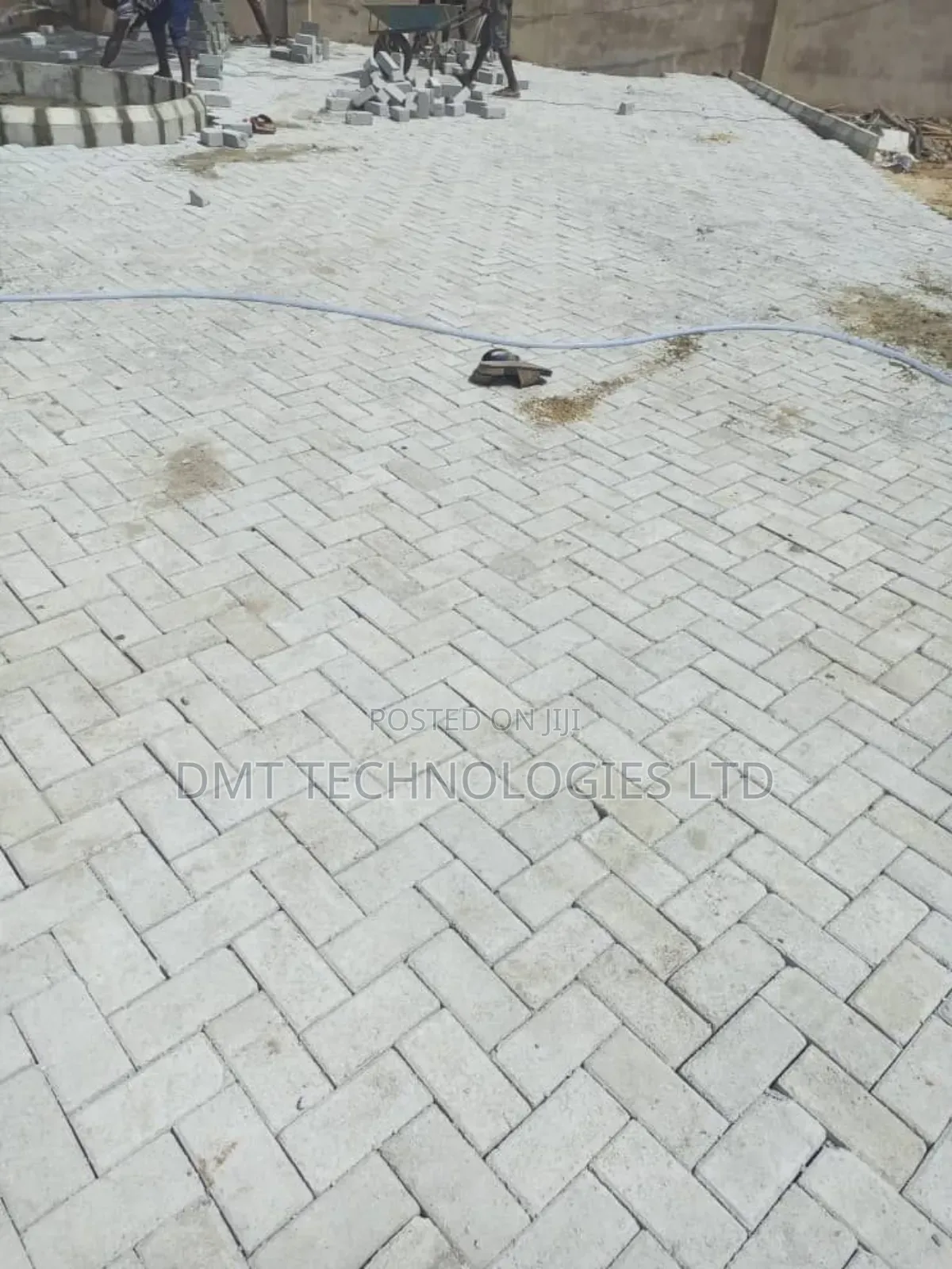 Interlocking for Road and Compound