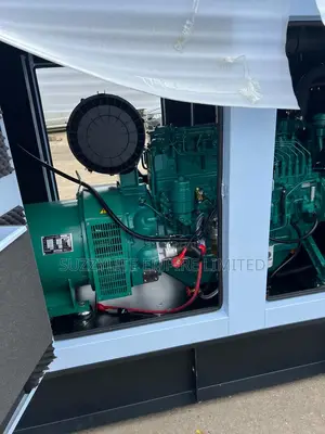 Perkins 200kva Soundproof Diesel Generator England Engine