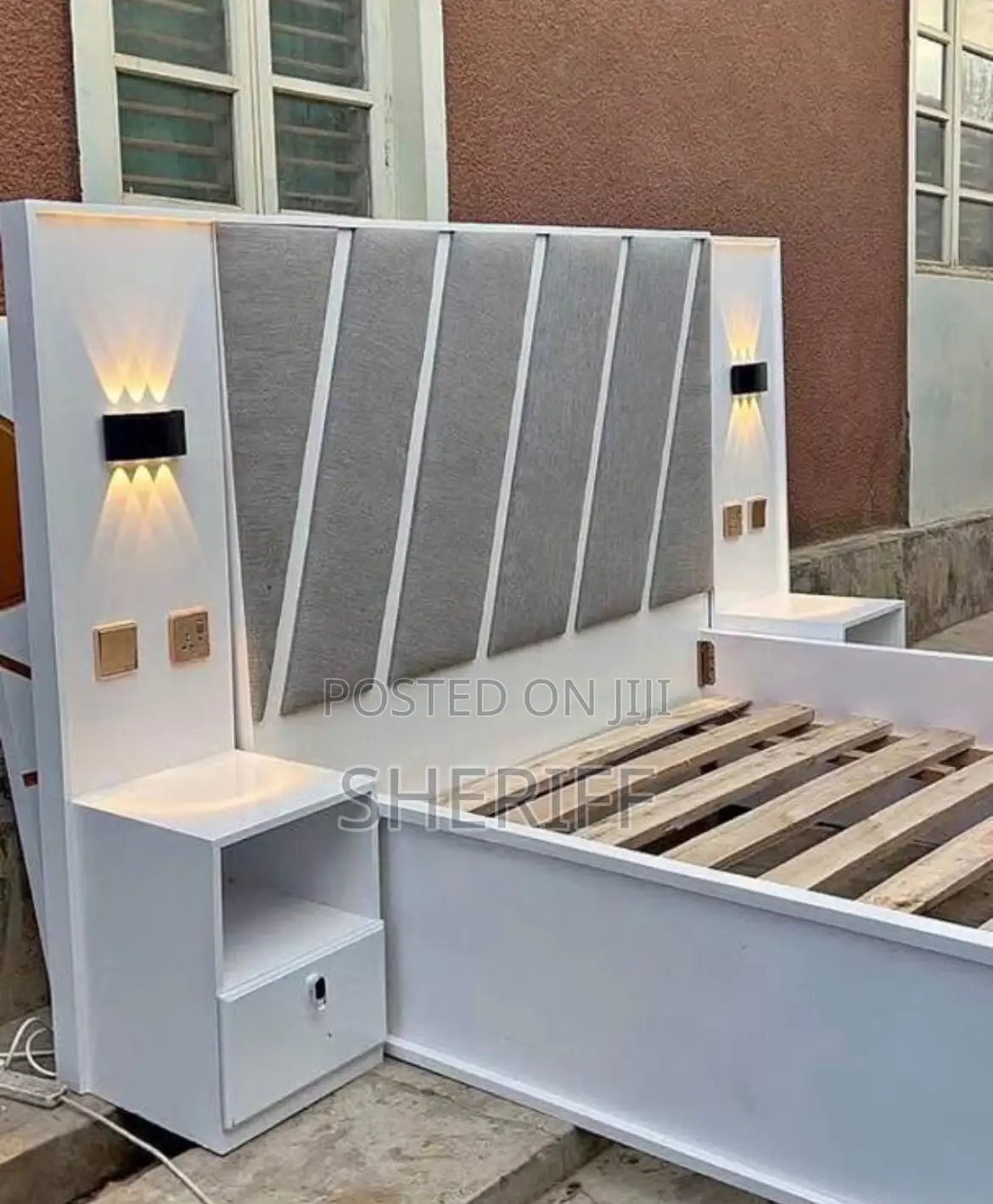 4 and Half Bed Frame