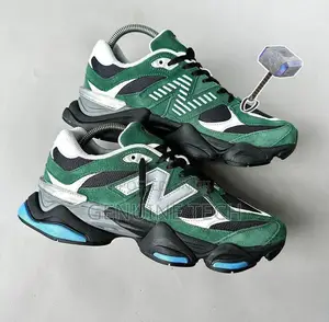 *New Balance 9060 Snks