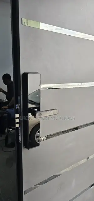 Smart Biometric / Fingerprint Door Lock