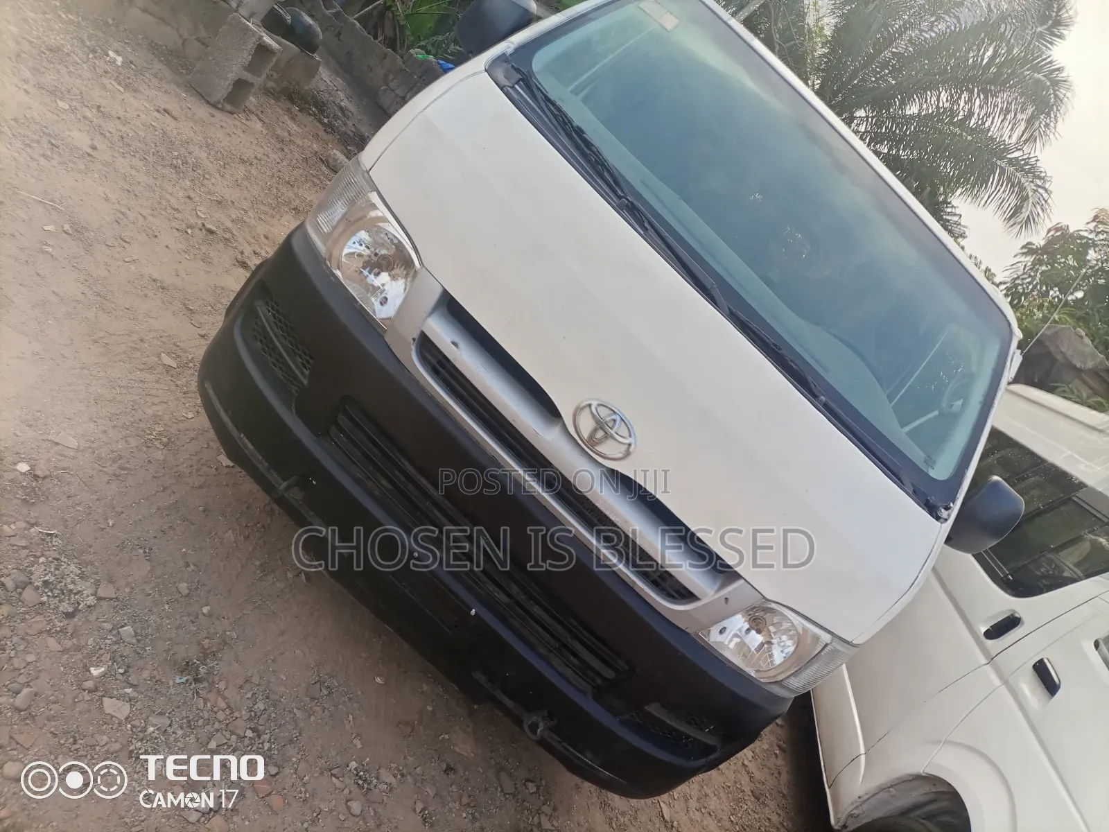Toyota HiAce 2012 White