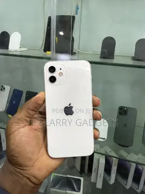 Apple iPhone 12 64 GB White