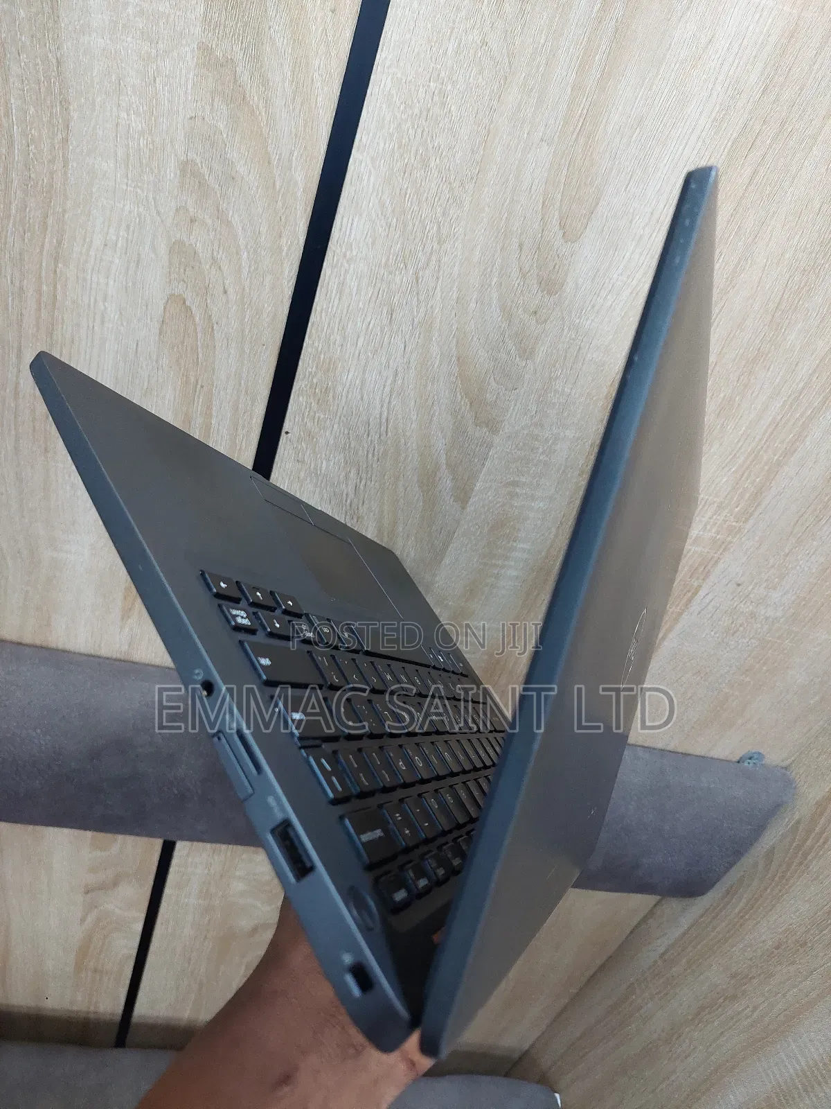 Laptop Dell Latitude 7400 8GB Intel Core I5 SSD 256GB