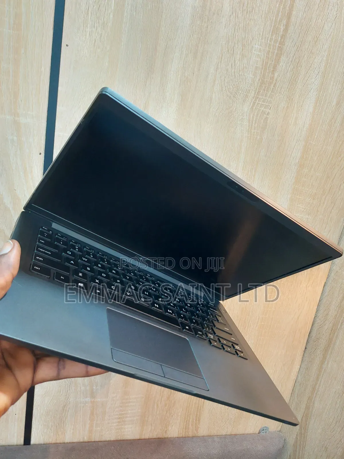 Laptop Dell Latitude 7400 8GB Intel Core I5 SSD 256GB