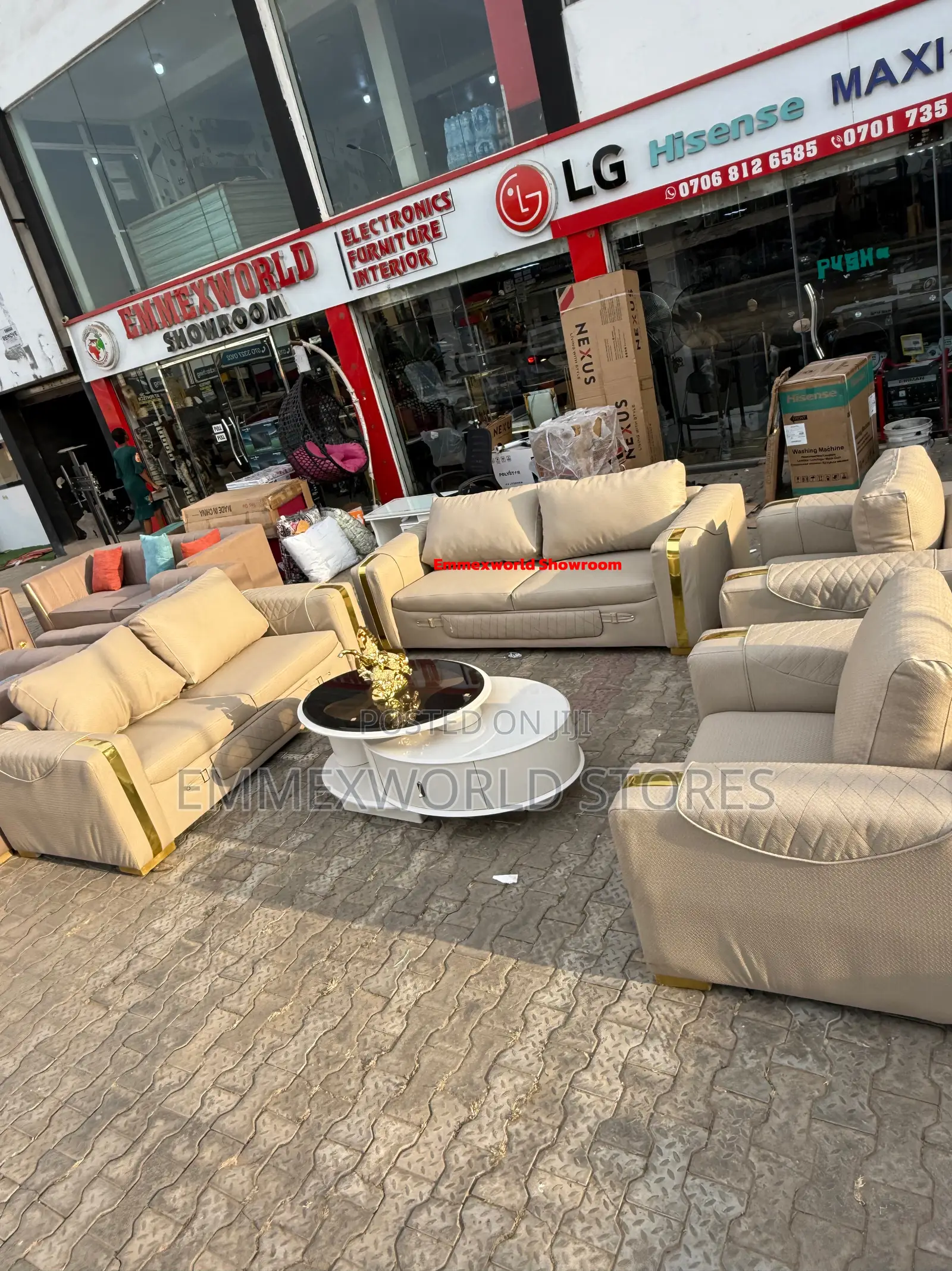 Contemporary Sofa by 7
