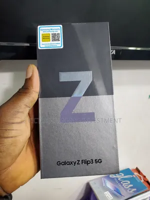 New Samsung Galaxy Z Flip3 5G 256 GB Purple