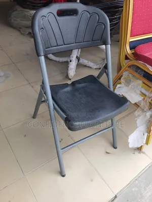 Quality Rubber With Iron Leg