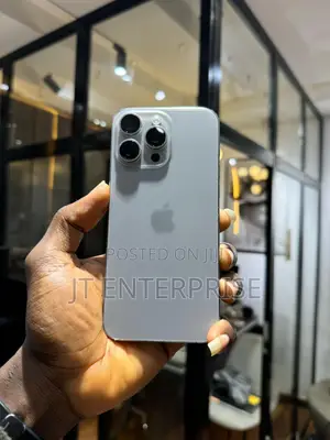 Apple iPhone 15 Pro Max 256 GB