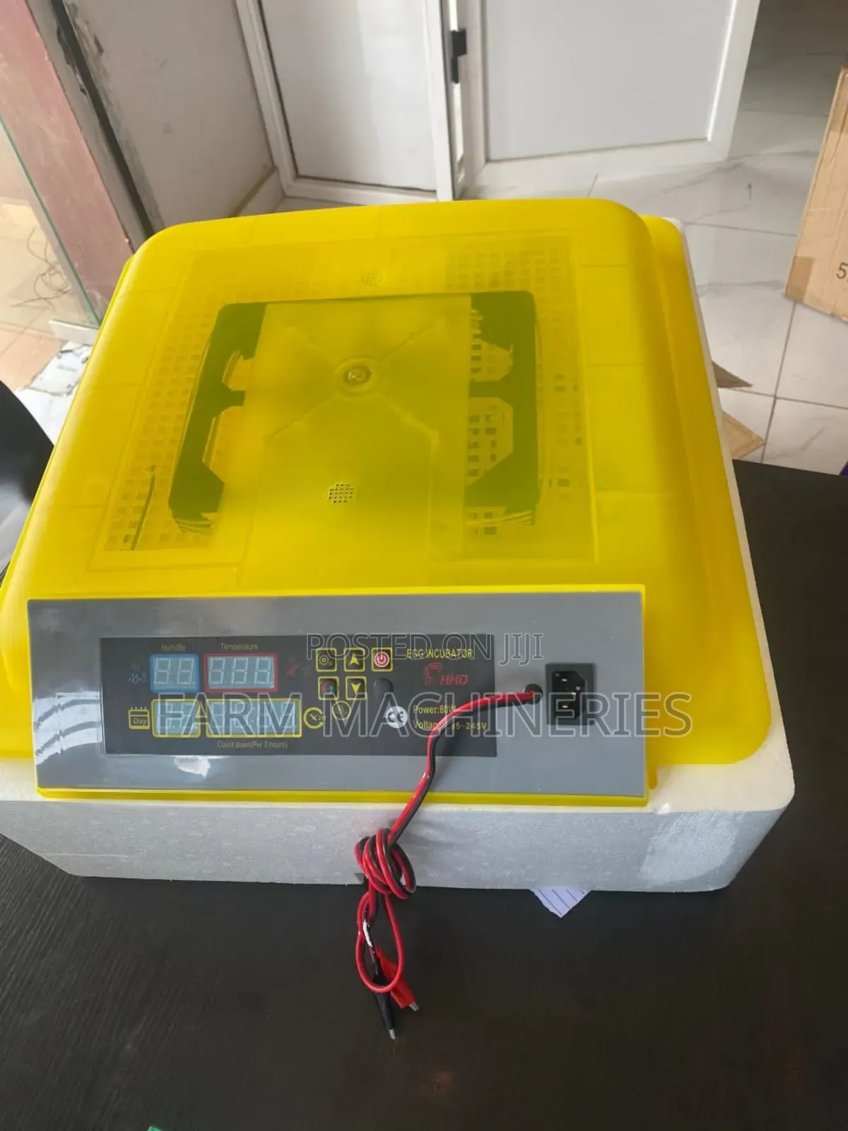 56 Egg Capacity Incubator