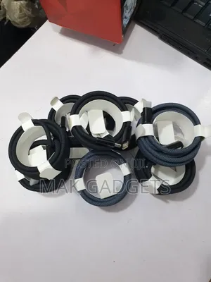Photo - Anker Usb C to Usb C Cable, Type C 60w Fast Charging Cable