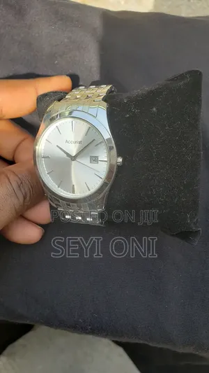 Accurist Silver Watch