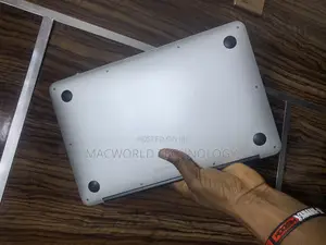 Laptop Apple MacBook Air 2015 8GB Intel Core I7 SSD 128GB